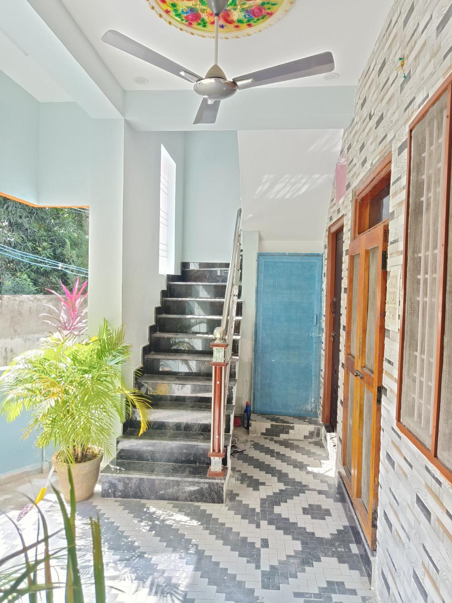Liya Guest House Tiruvannāmalai Exterior foto